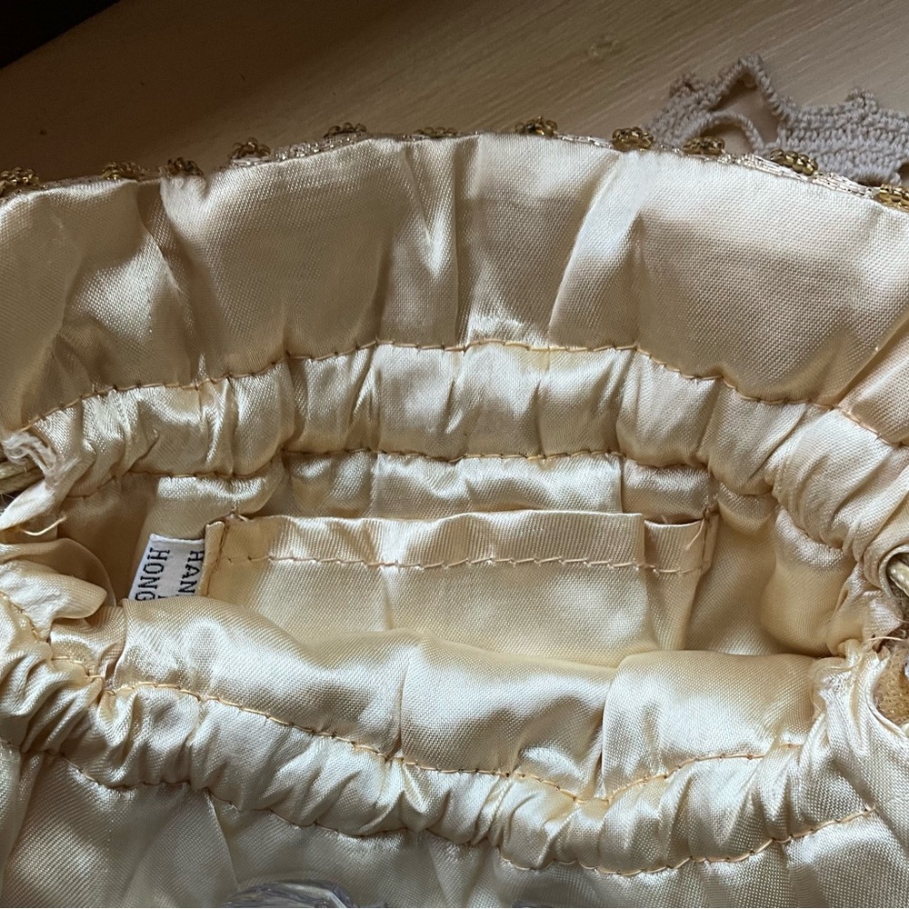 Vintage Ivory Drawstring Wristlet with Gold Embroidery - Picture 3 of 3